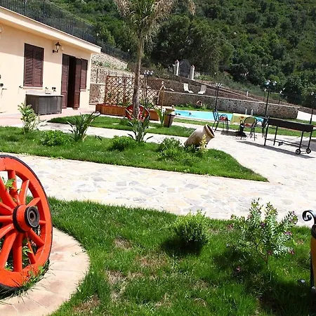 Sikelios Ξενοδοχείο με διαμερίσματα 4*